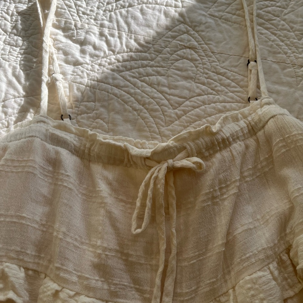 Urban Outfitters Romper. Ivory. Size S. - Picture 3 of 14